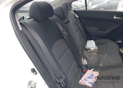 2017 Kia Forte Lx z USA, uszkodzony, nr VIN 3KPFL4A72HE008740